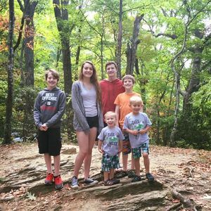 Meet your Posher, Dixie